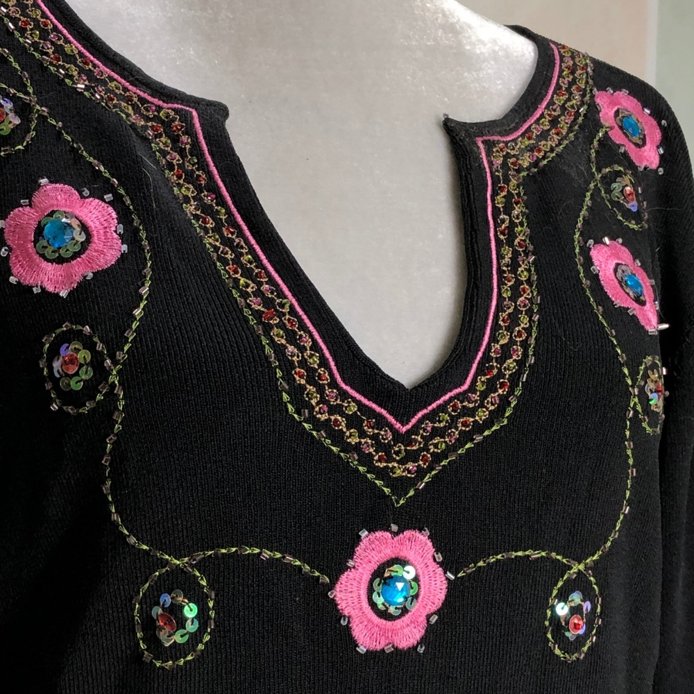 Joseph A finely knit sweater embellished floral - Picture 4 of 8